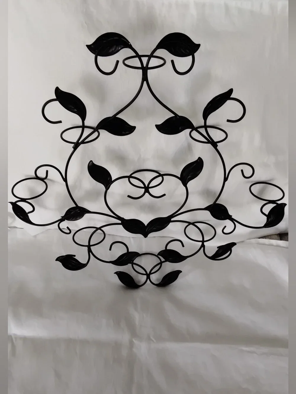 Black Metal Leaf Scroll Wall Decor - Unbranded